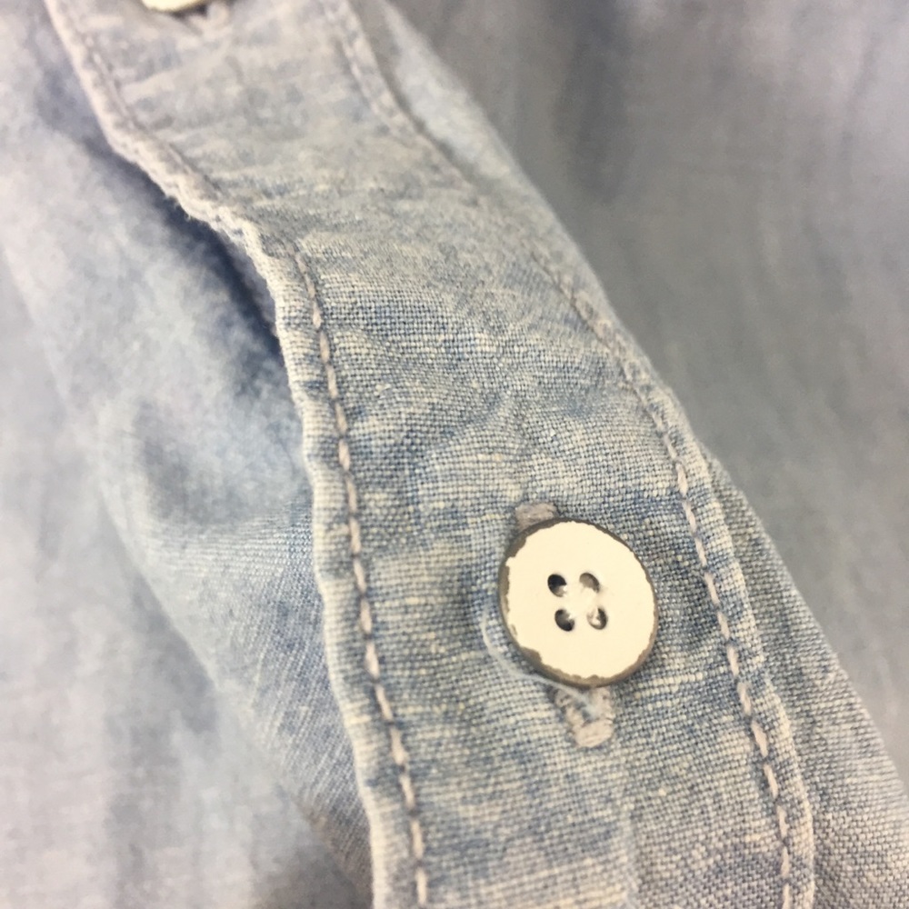 Lucky Brand Chambray Button Up Shirt L - Picture 4 of 8